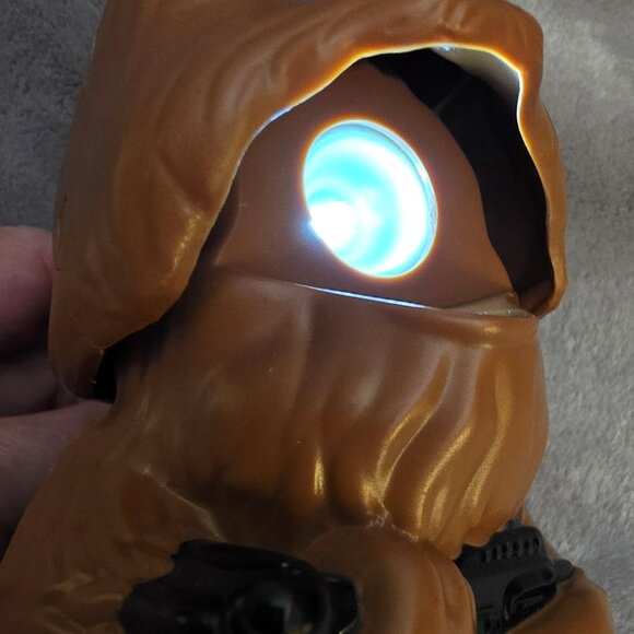 Star Wars Plastic Figures w/ Chewbacca Flashlight - Picture 9 of 9